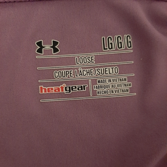 Under armor top - Picture 2 of 3